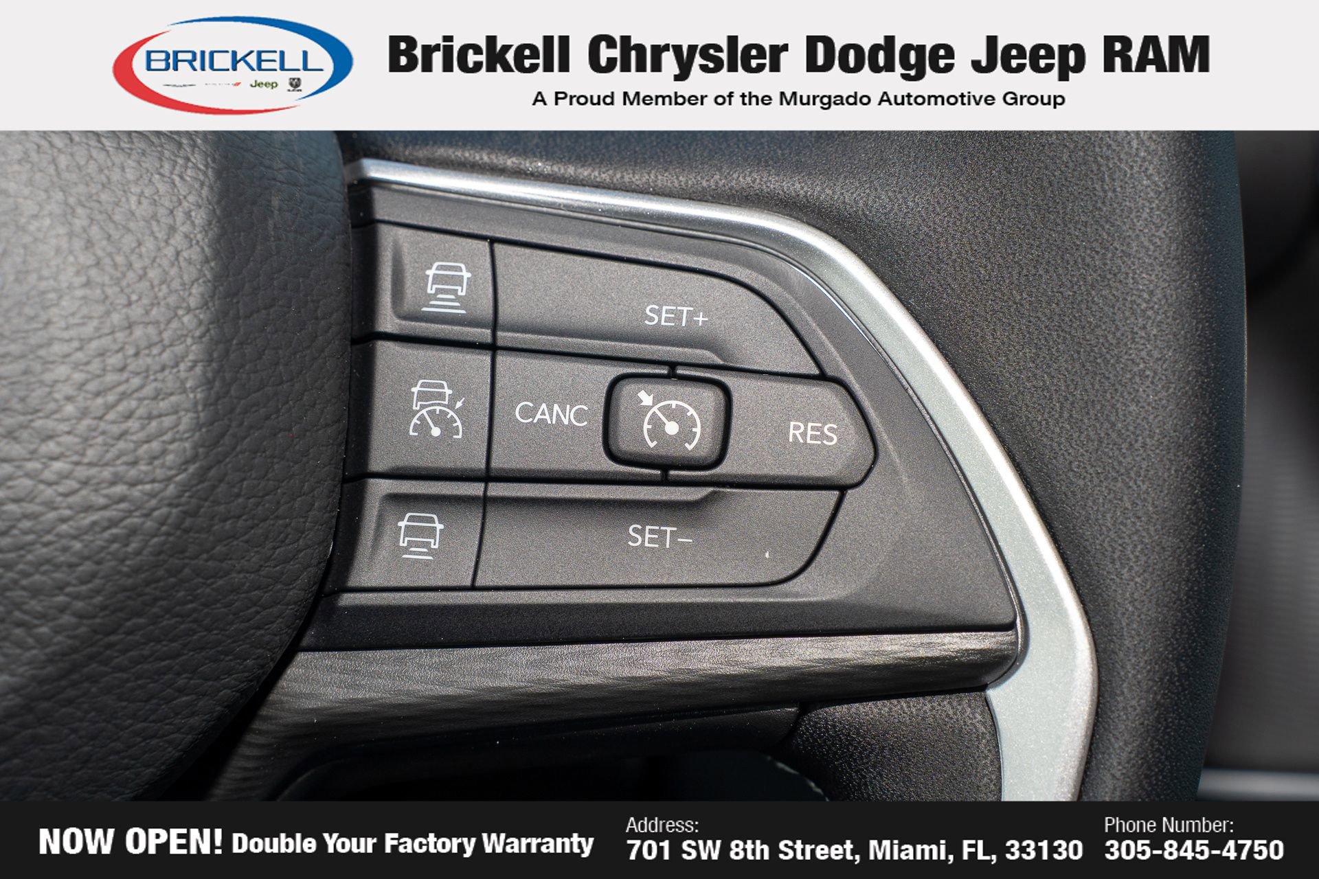 New 2025 Jeep Grand Cherokee L Laredo image 33