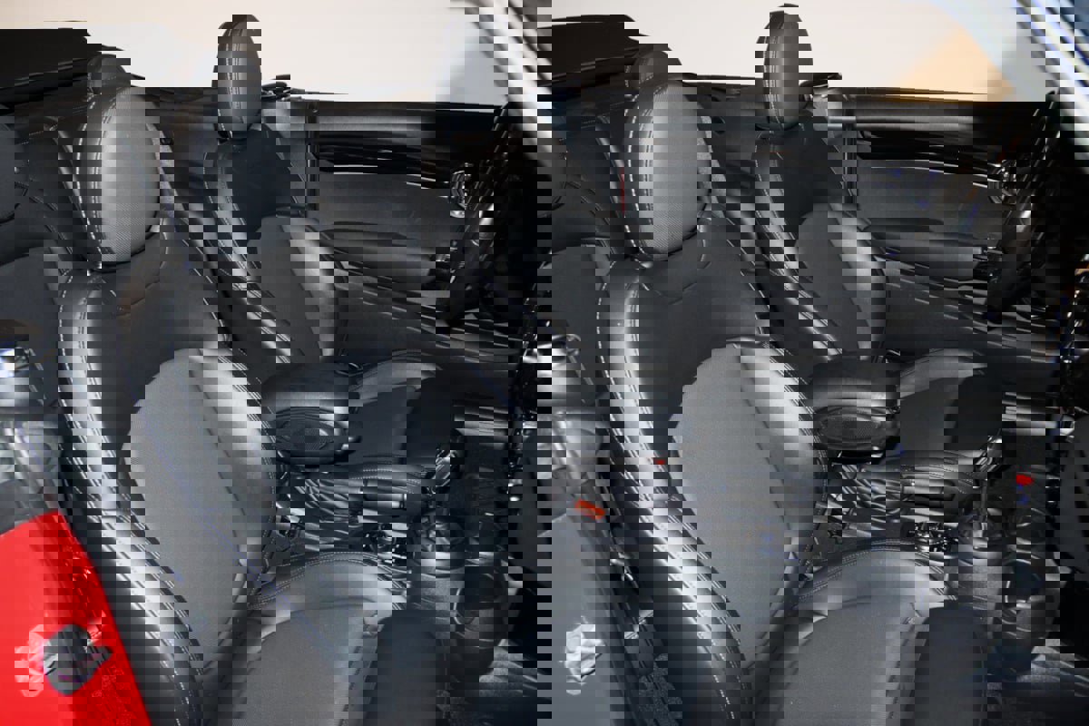 Used 2022 MINI Cooper John Cooper Works w/ Premium Package image 61