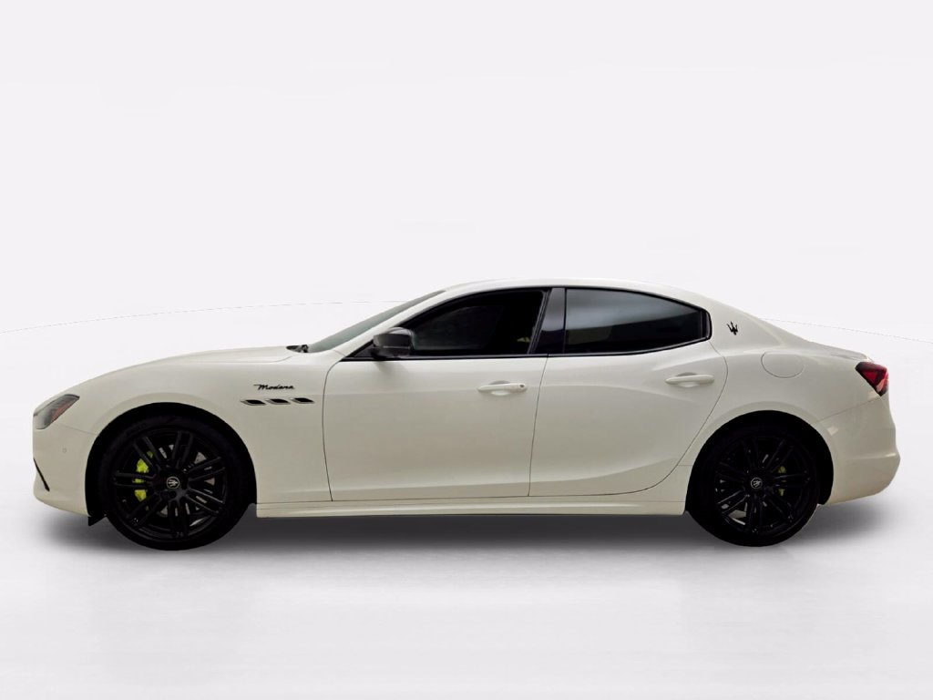 Certified 2023 Maserati Ghibli Modena RWD image 11
