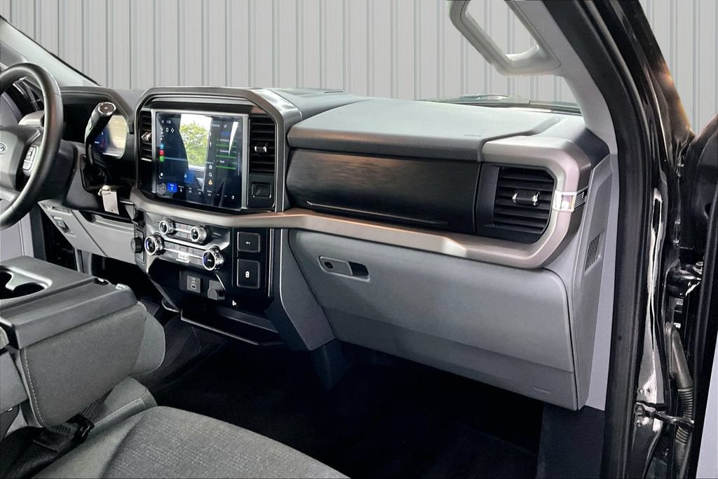 Used 2025 Ford F150 XLT w/ Equipment Group 301A Standard AWD/4WD image 26