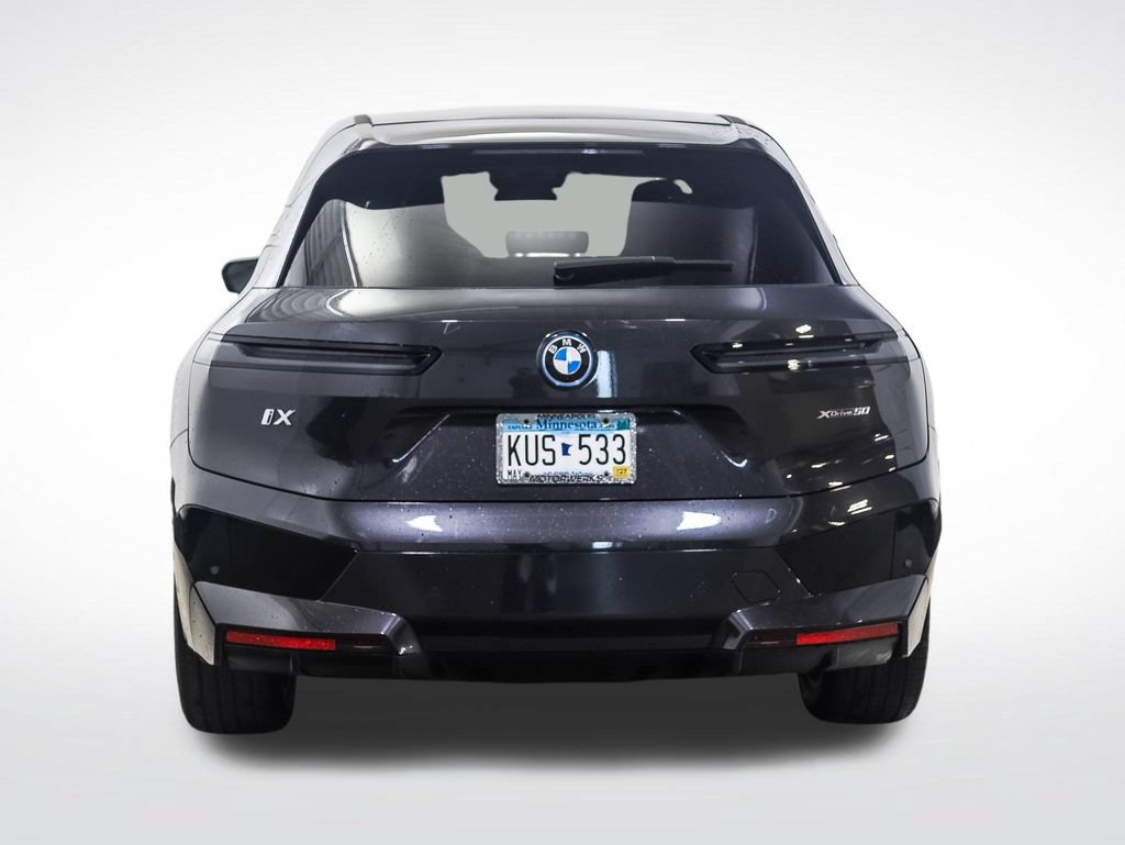 Certified 2024 BMW iX xDrive50 w/ Sport Package AWD/4WD image 4