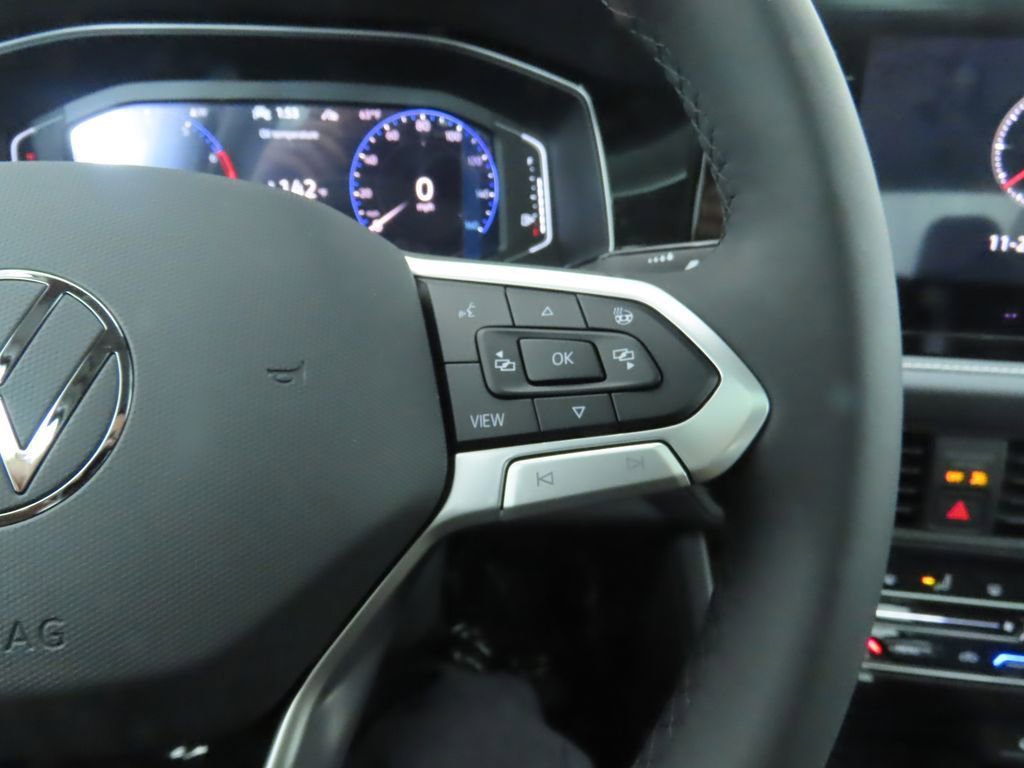 New 2026 Volkswagen Jetta SEL FWD image 12