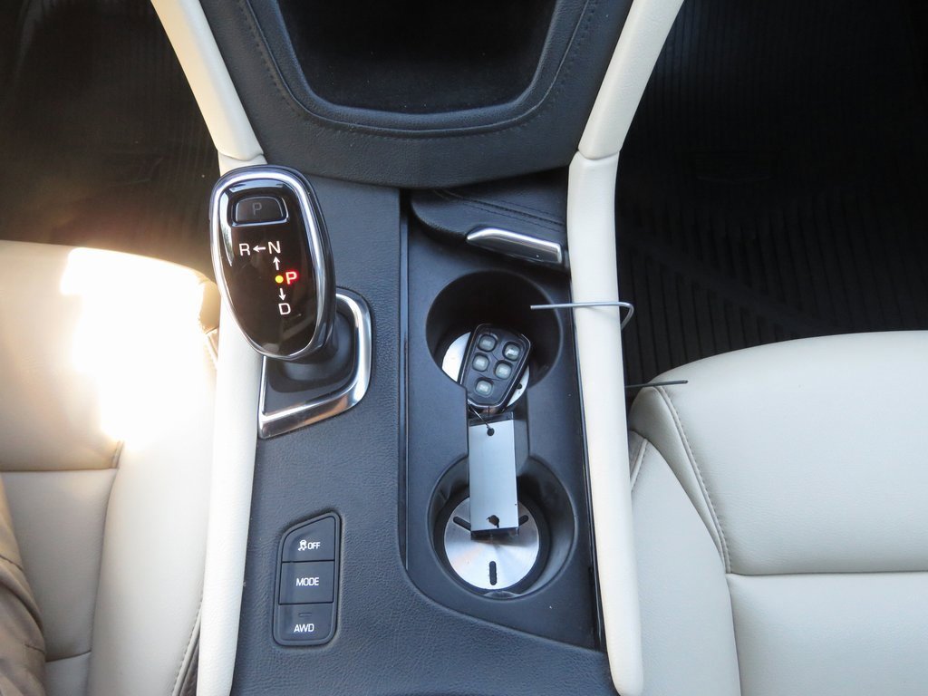 Used 2018 Cadillac XT5 AWD image 25