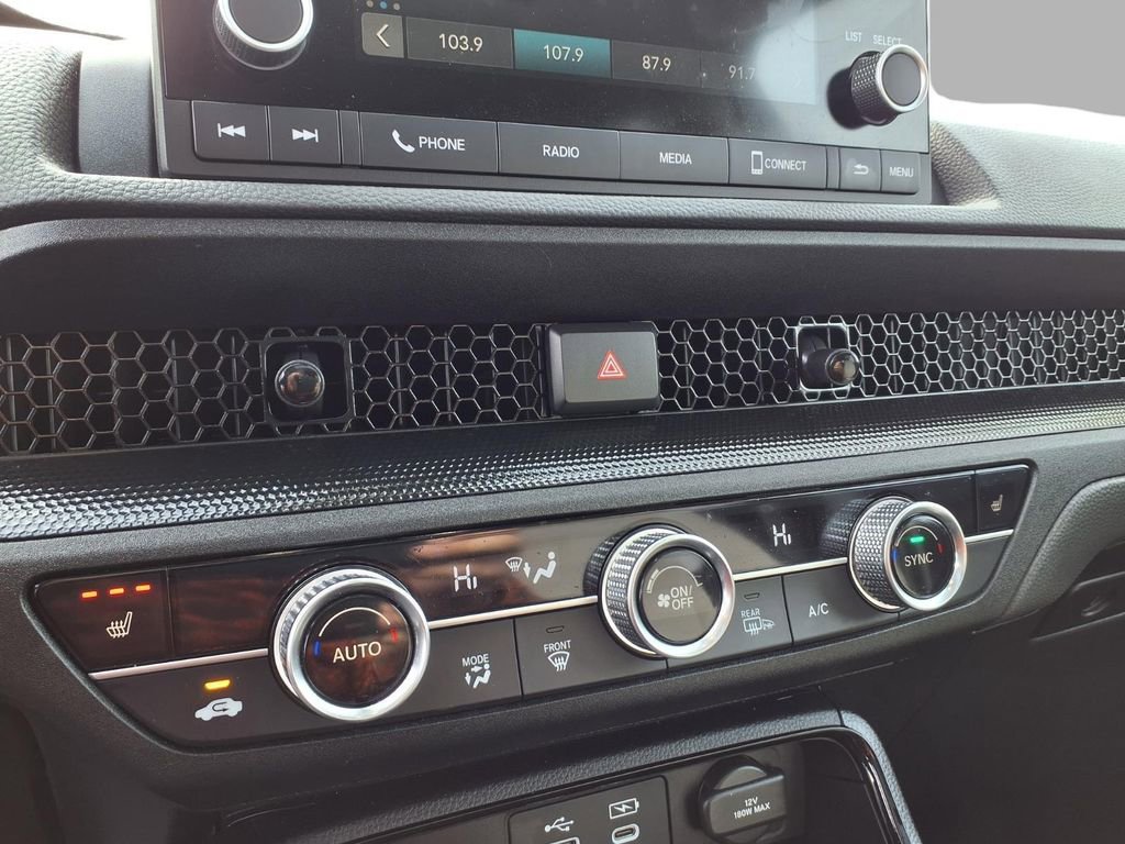 Used 2025 Honda CR-V EX image 7