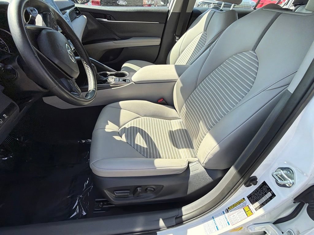 Used 2024 Toyota Camry SE AWD/4WD image 24