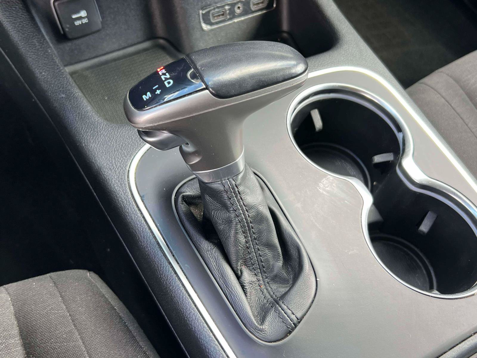 Used 2020 Dodge Durango SXT w/ 3rd Row Seating Group RWD image 32