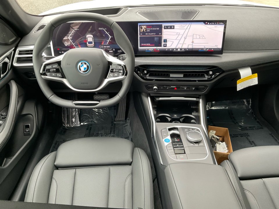 New 2026 BMW i4 xDrive40i w/ Premium Package image 33