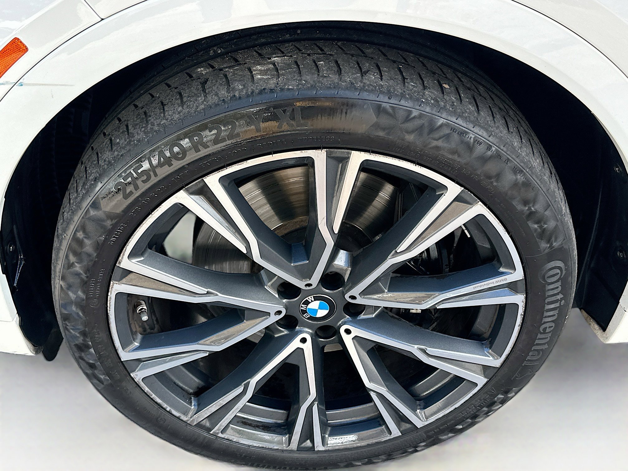 Certified 2022 BMW X7 M50i image 36