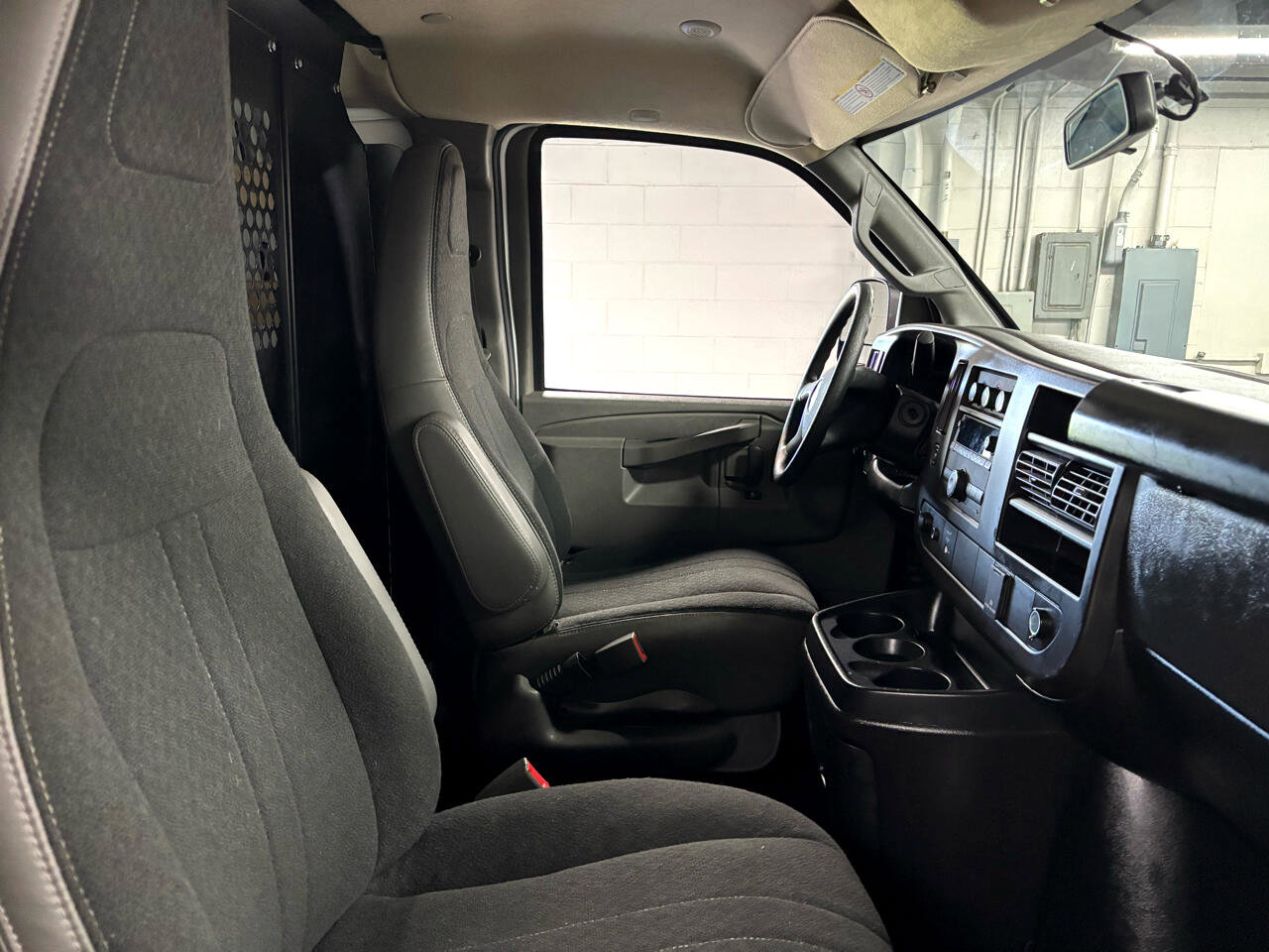 Used 2023 Chevrolet Express 2500 w/ Driver Convenience Package image 10