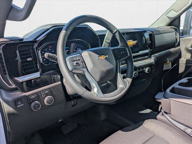 New 2025 Chevrolet Silverado 3500 LT AWD/4WD image 3