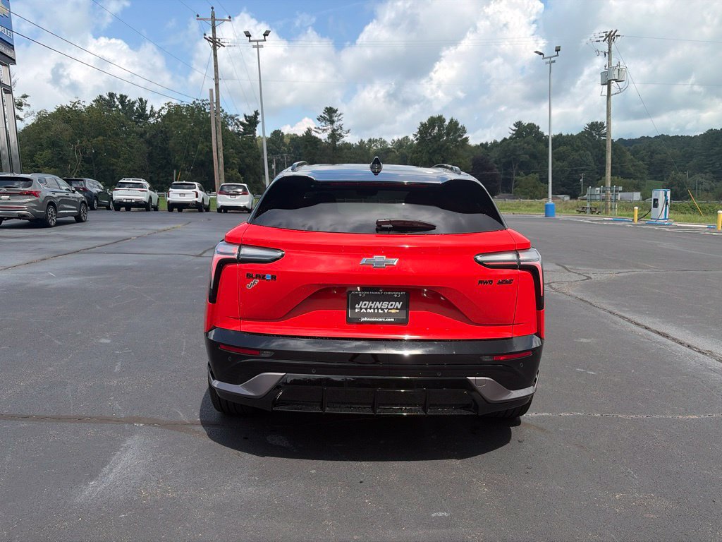 Used 2026 Chevrolet Blazer EV SS AWD/4WD image 9