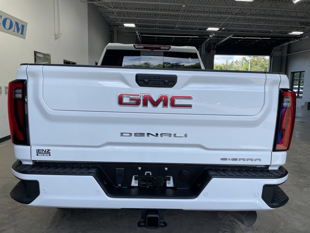 Used 2024 GMC Sierra 3500 Denali AWD/4WD image 6