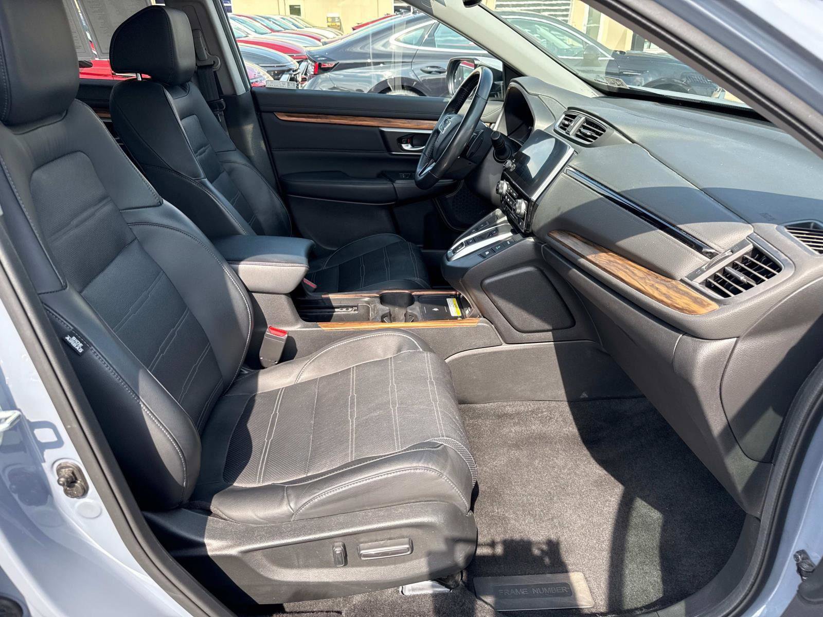 Used 2021 Honda CR-V Touring image 19