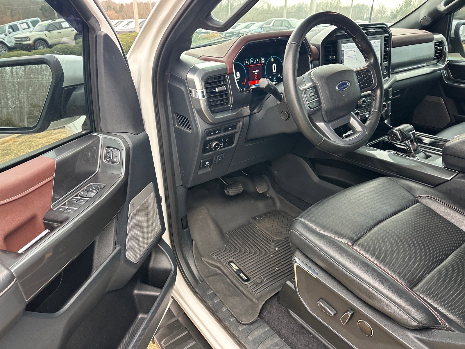 Used 2023 Ford F150 Lariat w/ Equipment Group 502A High image 7