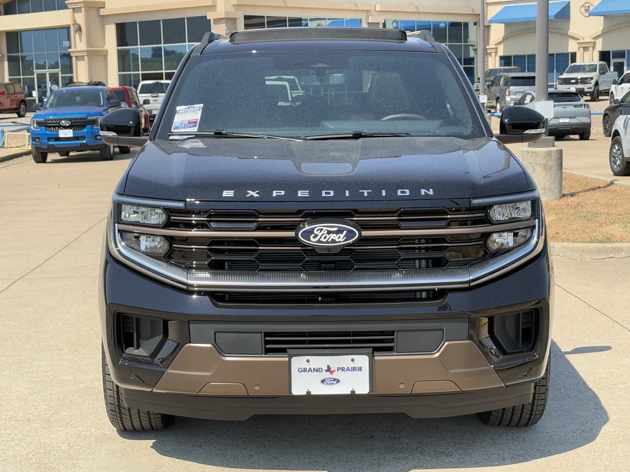 New 2027 Ford Expedition King Ranch RWD image 8