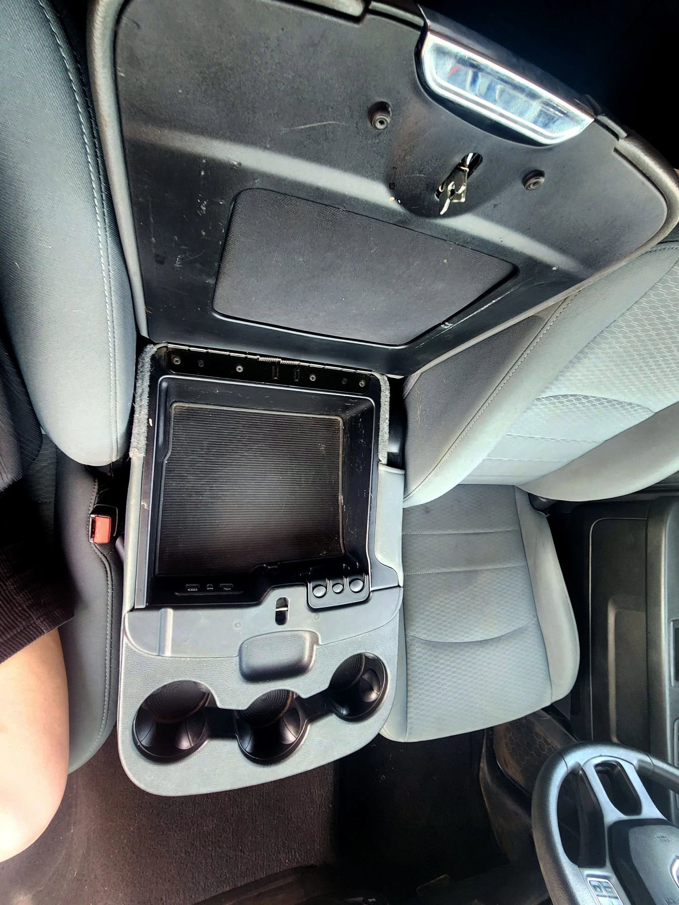 Used 2018 RAM 1500 Express w/ Express Value Package image 24