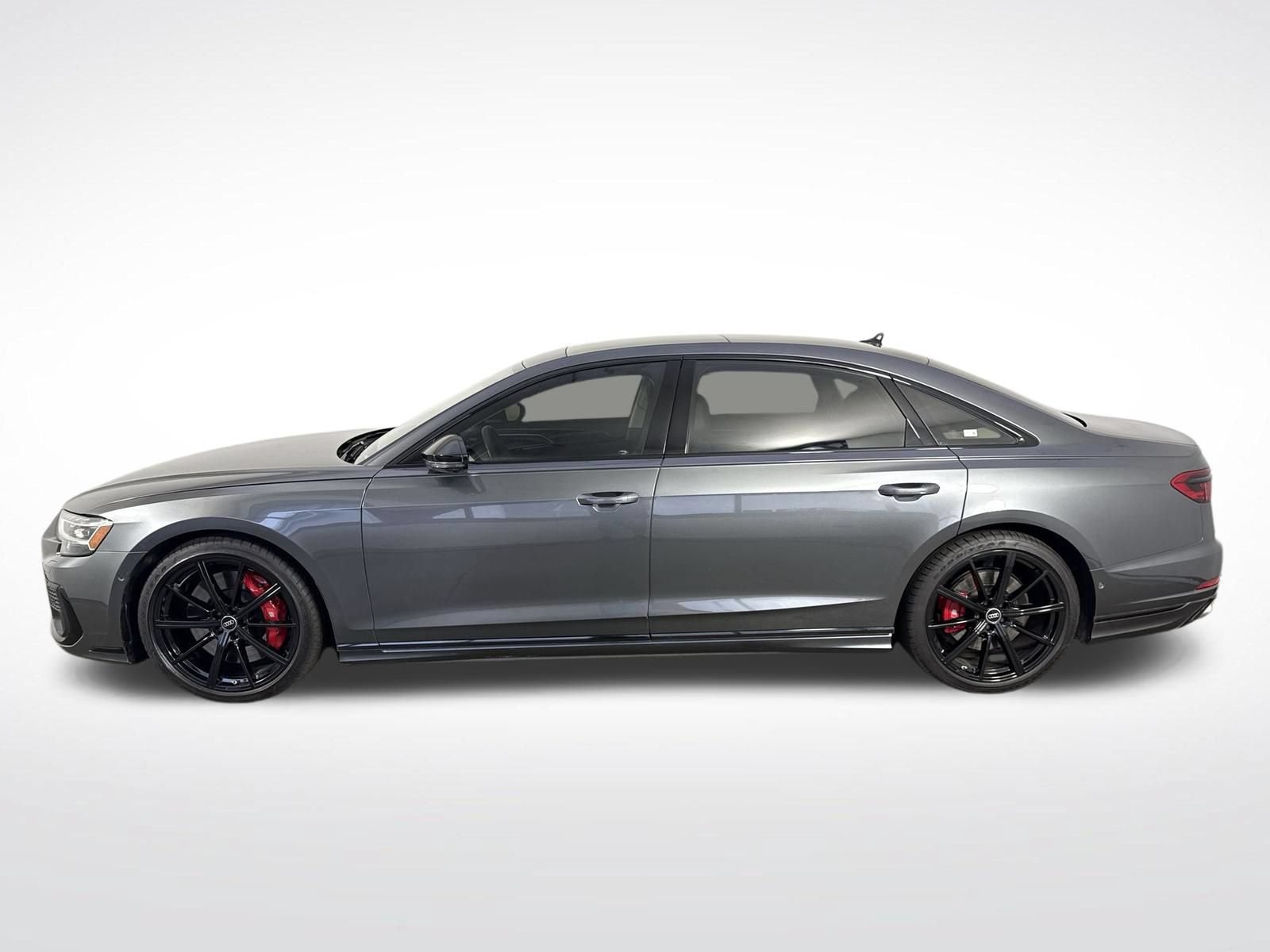 Used 2023 Audi S8 AWD/4WD image 29