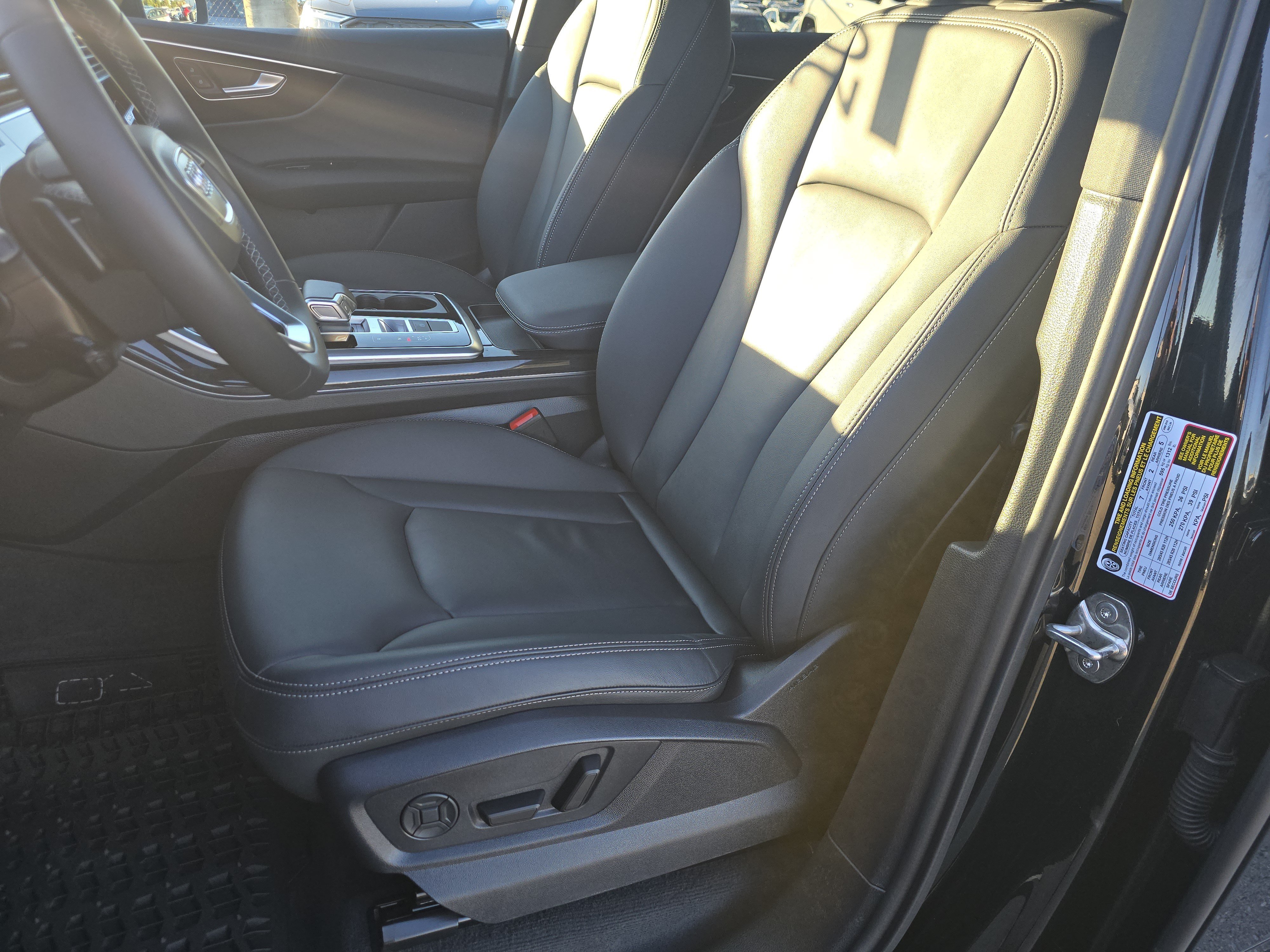 Certified 2026 Audi Q7 2.0T Premium AWD/4WD image 21