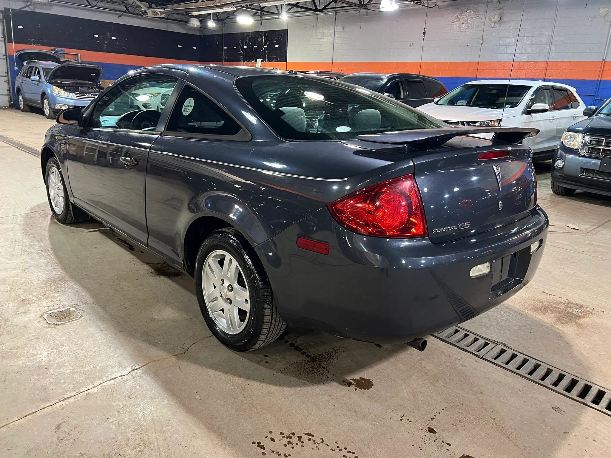 Used 2008 Pontiac G5 FWD image 5