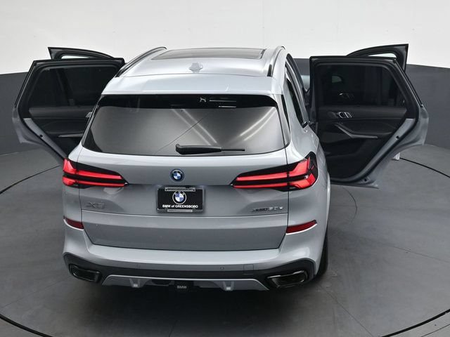 Used 2026 BMW X5 xDrive50e w/ Executive Package AWD/4WD image 43