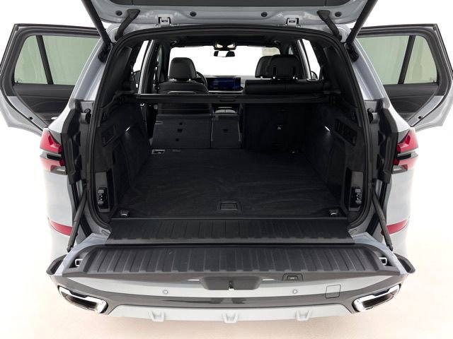 Certified 2024 BMW X5 xDrive40i w/ M Sport Package AWD/4WD image 25