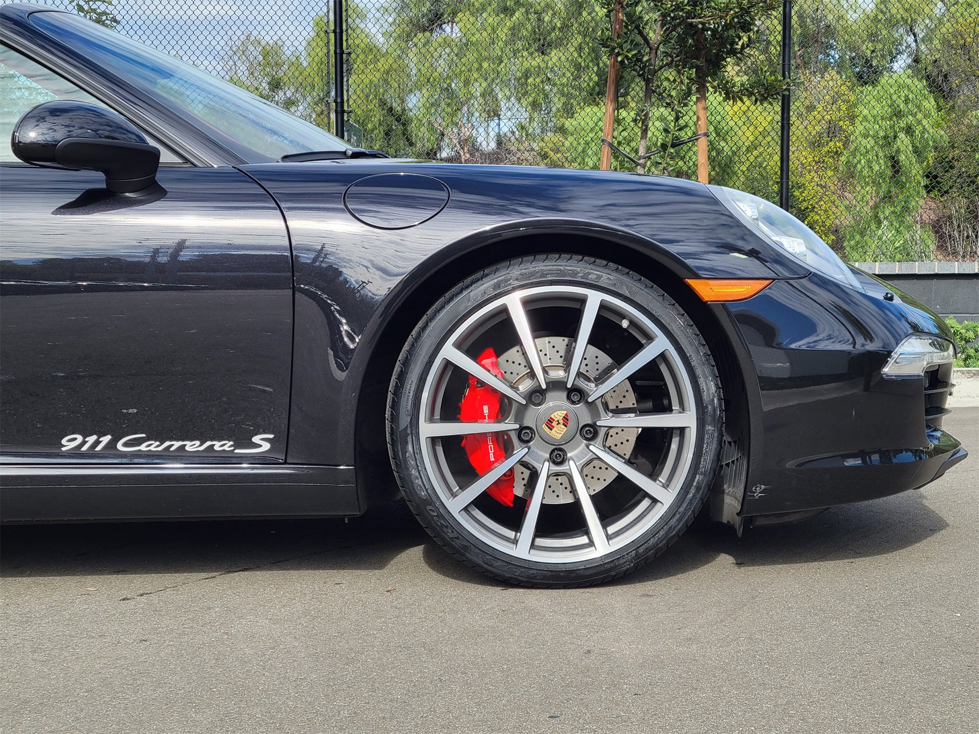 Used 2014 Porsche 911 Carrera S image 11