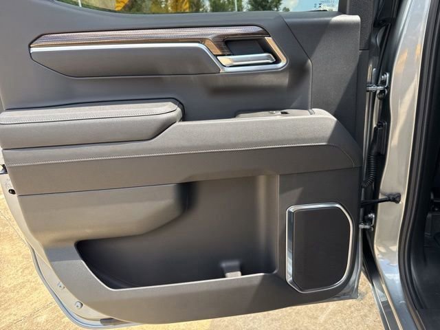 New 2026 Chevrolet Silverado 1500 LT image 18