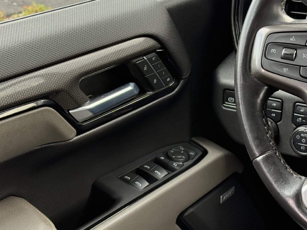 Used 2023 Chevrolet Silverado 1500 ZR2 AWD/4WD image 13