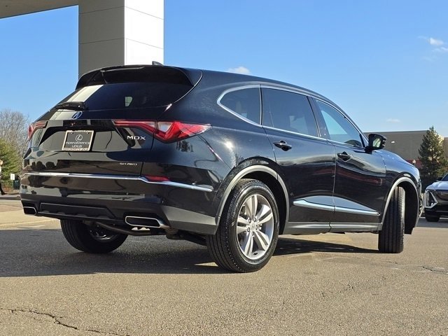 Used 2023 Acura MDX SH-AWD image 24