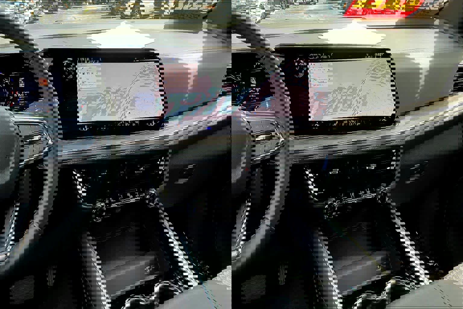 Certified 2025 Chevrolet Tahoe LS RWD image 7