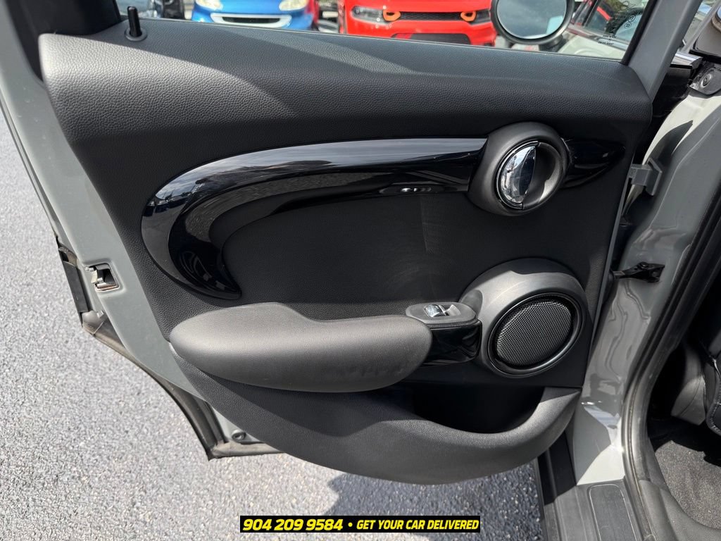 Used 2021 MINI Cooper S FWD image 25