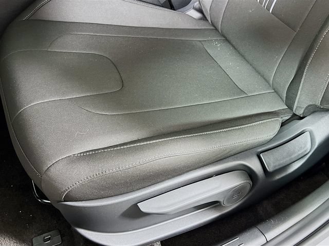 Used 2026 Hyundai Elantra SEL Sport Premium FWD image 16