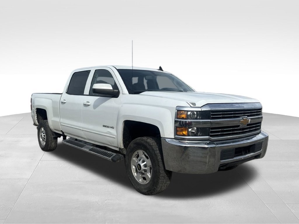 Used 2016 Chevrolet Silverado 2500 LT AWD/4WD image 3