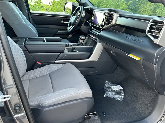 New 2025 Toyota Tundra SR5 image 8