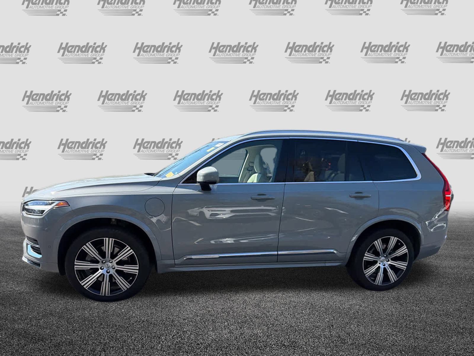 Certified 2024 Volvo XC90 T8 Plus w/ Protection Package Premier image 43