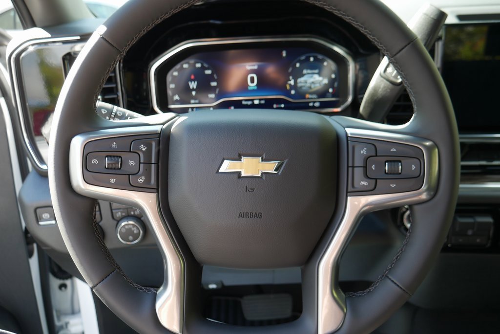New 2025 Chevrolet Silverado 1500 LT image 12