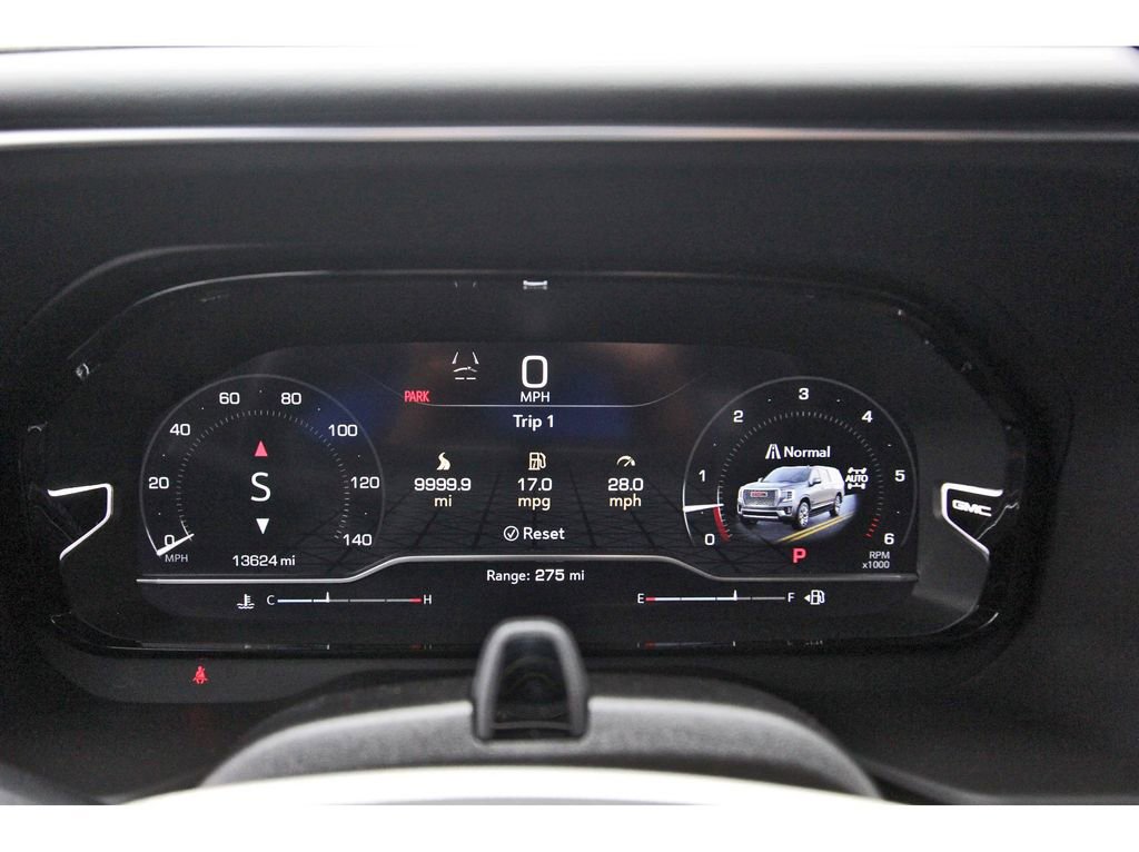 Used 2023 GMC Yukon XL Denali w/ Denali Reserve Package image 8