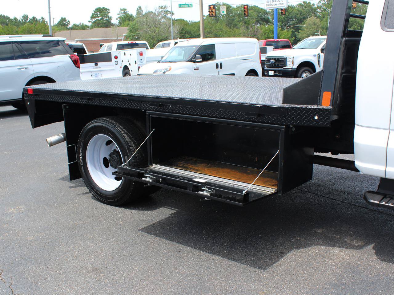 Used 2023 Ford F450 XL w/ Snow Plow Prep Package AWD/4WD image 16