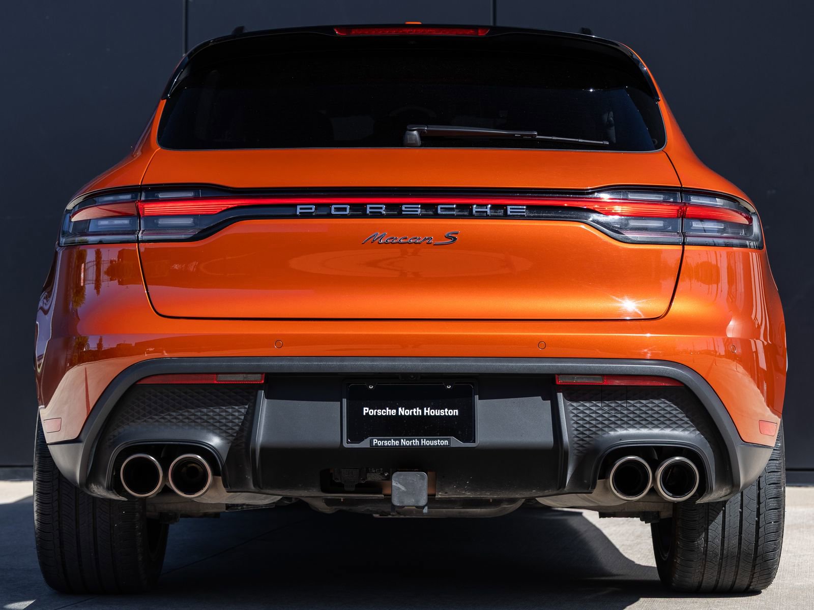 Certified 2024 Porsche Macan S image 10