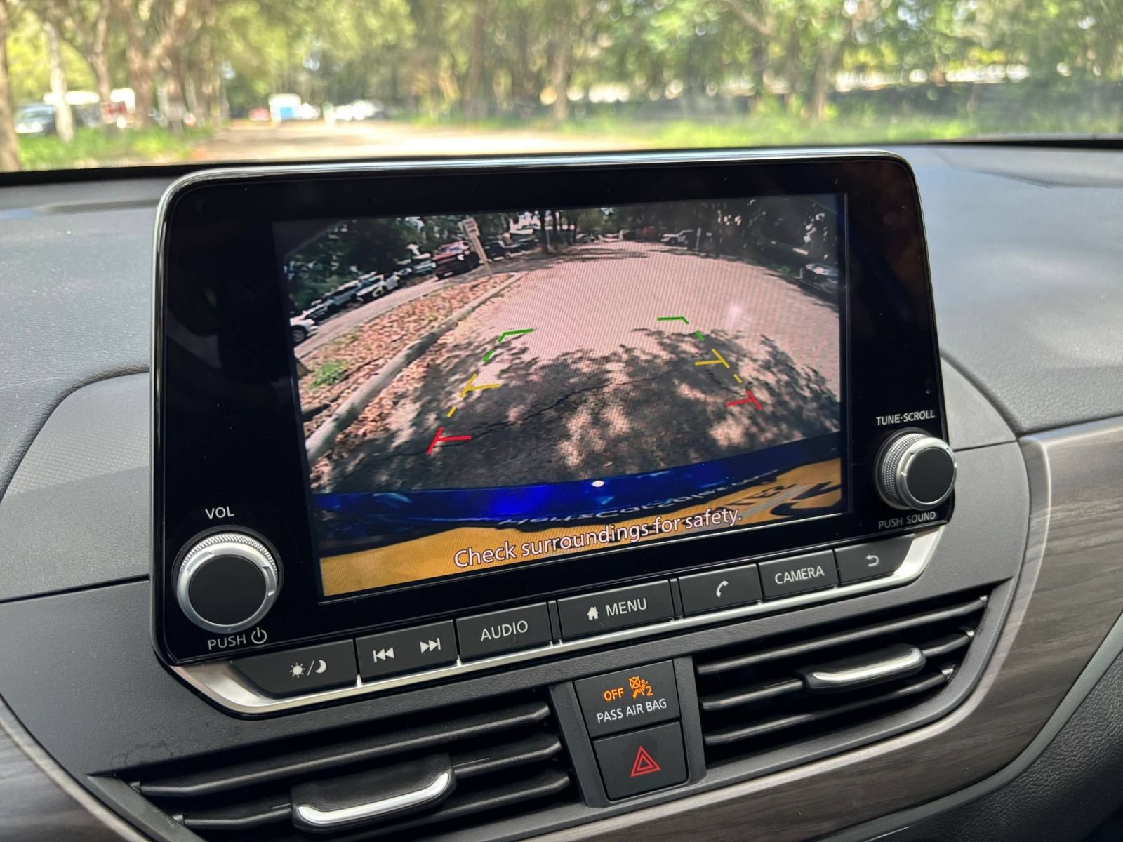 Used 2025 Nissan Altima 2.5 SV FWD image 20