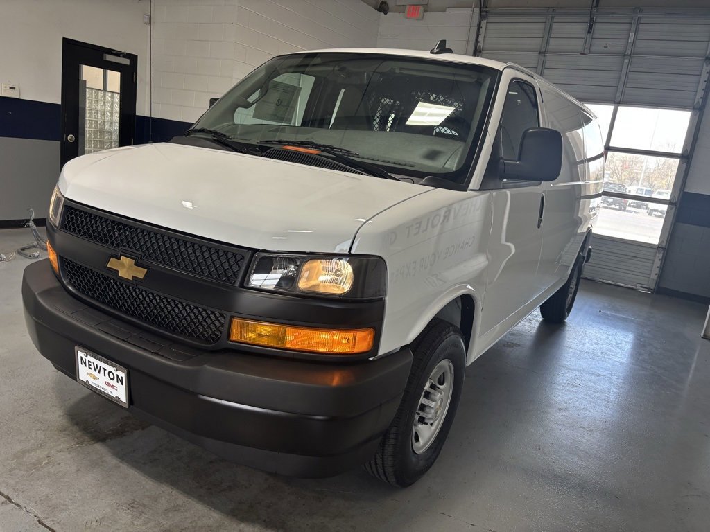 New 2025 Chevrolet Express 2500 w/ Driver Convenience Package image 14