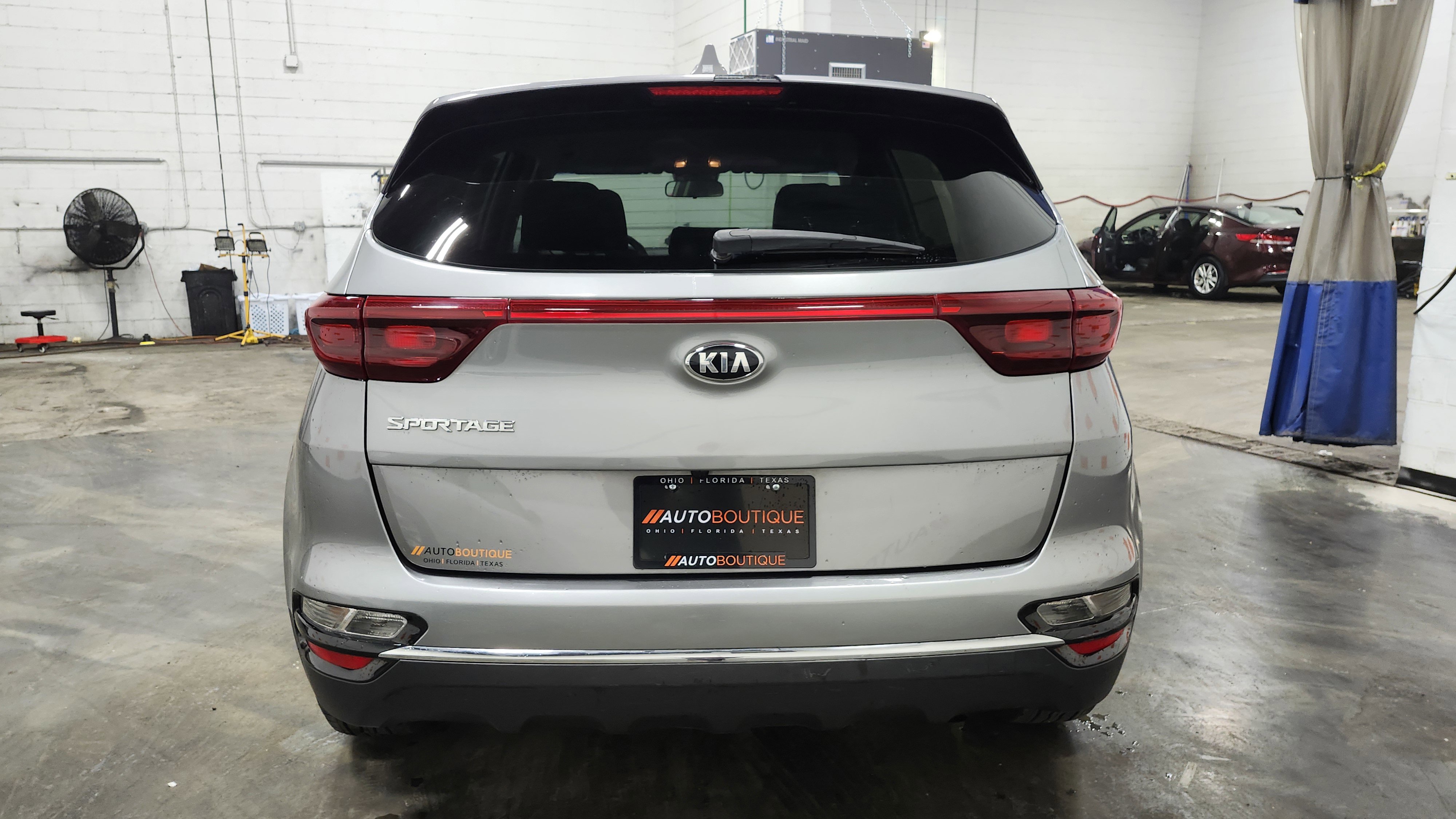 Used 2022 Kia Sportage LX image 15