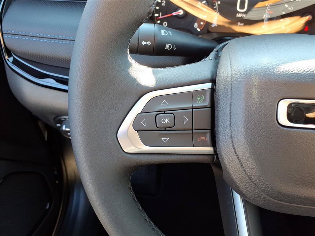 New 2026 Jeep Compass Latitude AWD/4WD image 22