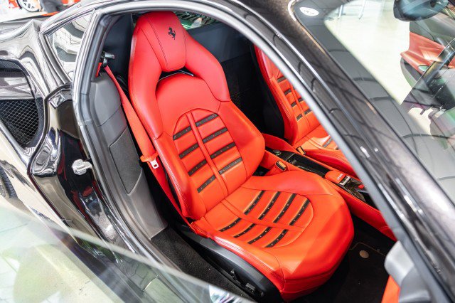 Used 2019 Ferrari 488 GTB RWD image 36