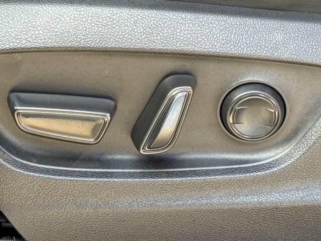 Used 2026 Toyota Crown Platinum image 21