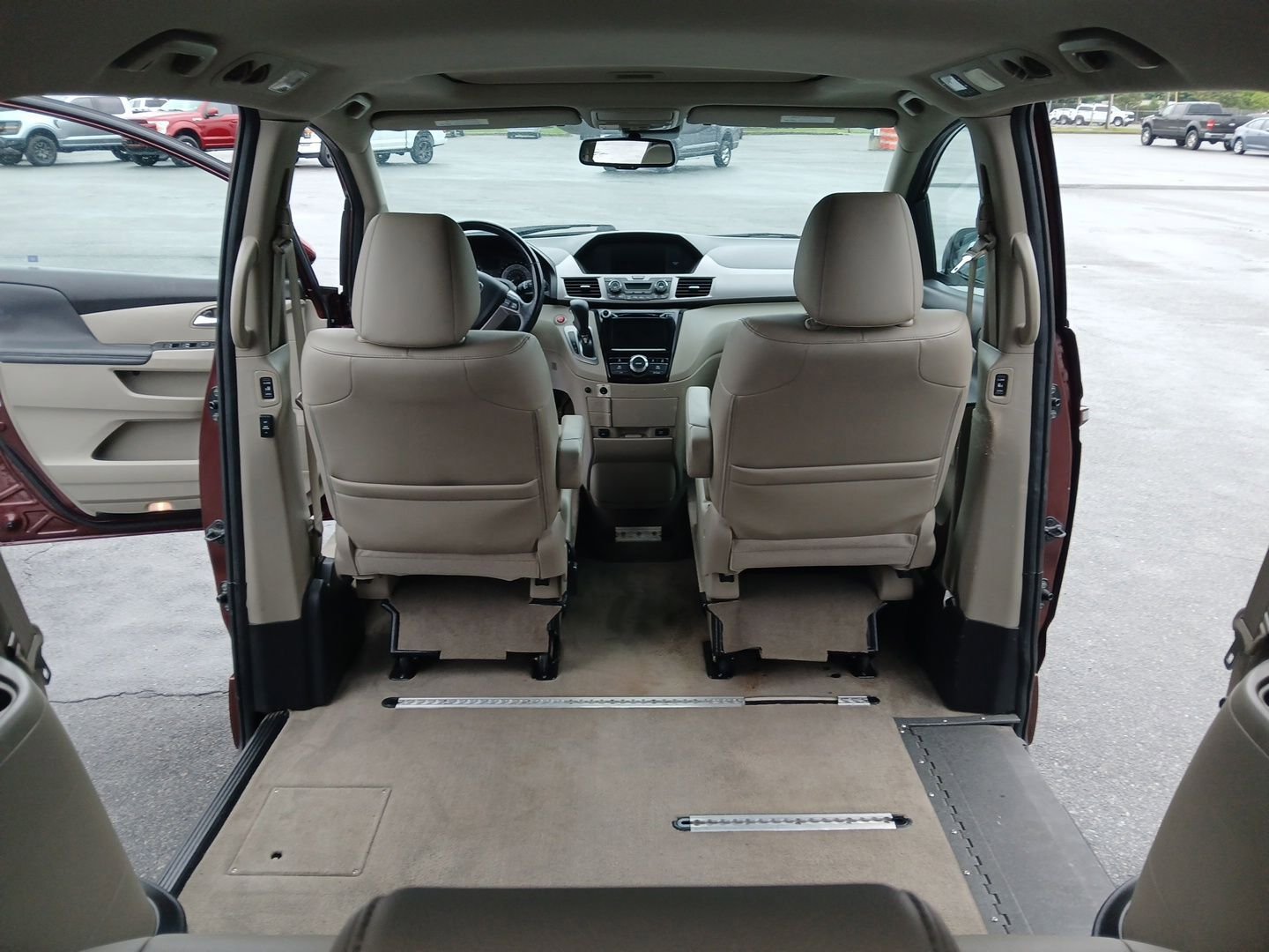 Used 2017 Honda Odyssey EX-L image 19