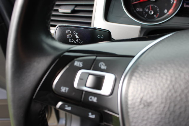 Used 2018 Volkswagen Atlas SE AWD/4WD image 13