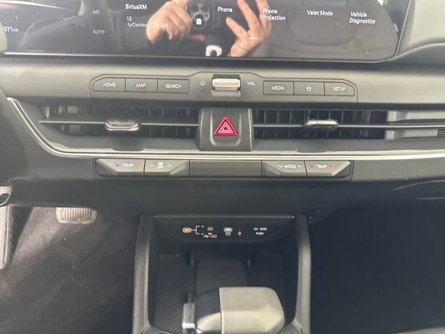 Used 2025 Kia K4 EX image 23