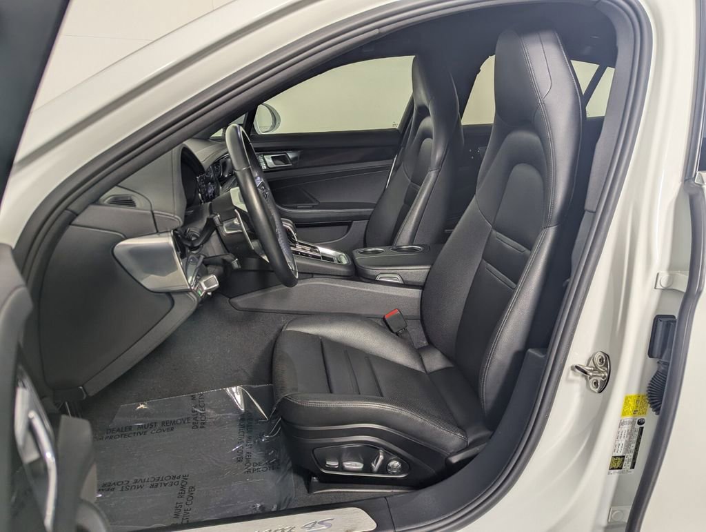 Used 2020 Porsche Panamera 4S w/ Premium Package Plus image 14