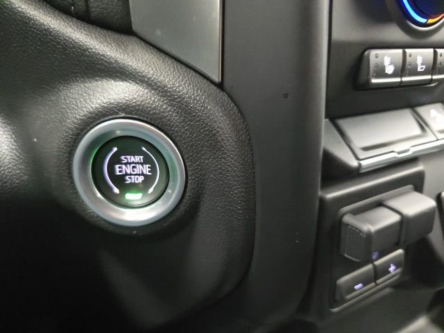 Certified 2022 Chevrolet Silverado 2500 LTZ w/ LTZ Convenience Package image 18